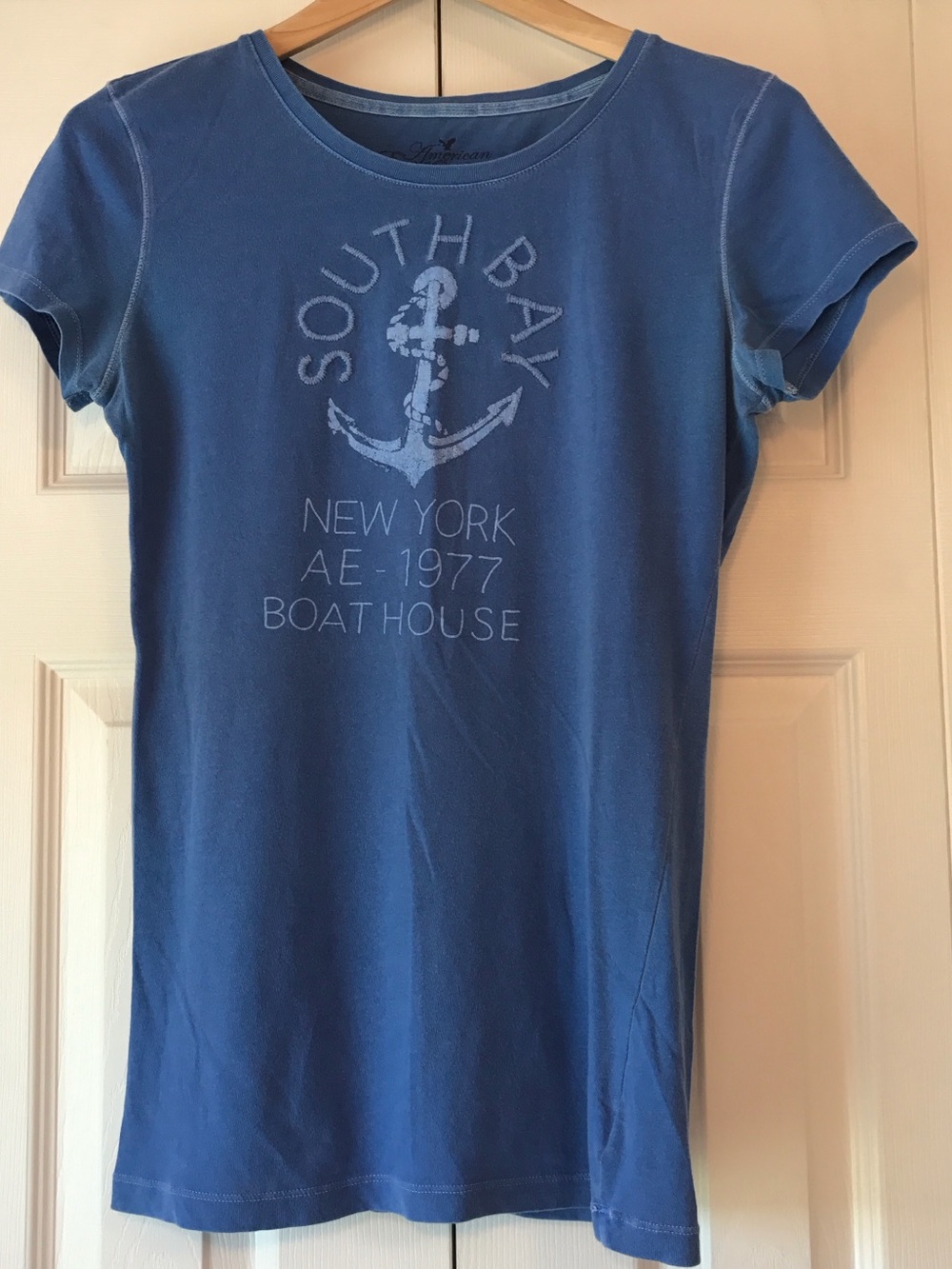 American Eagle Outfitters Blue Anchor Graphic Short Sleeve Tee